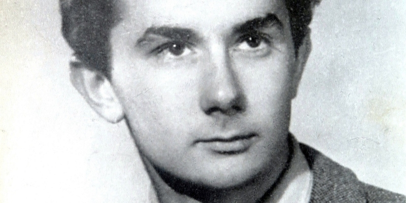 Gérecz Attila (Dunakeszi, 1929. november 20. – Budapest 1956. november 7.) magyar költő, sportoló, forradalmár, az 1956-os forradalom és szabadságharc hősi halottja.